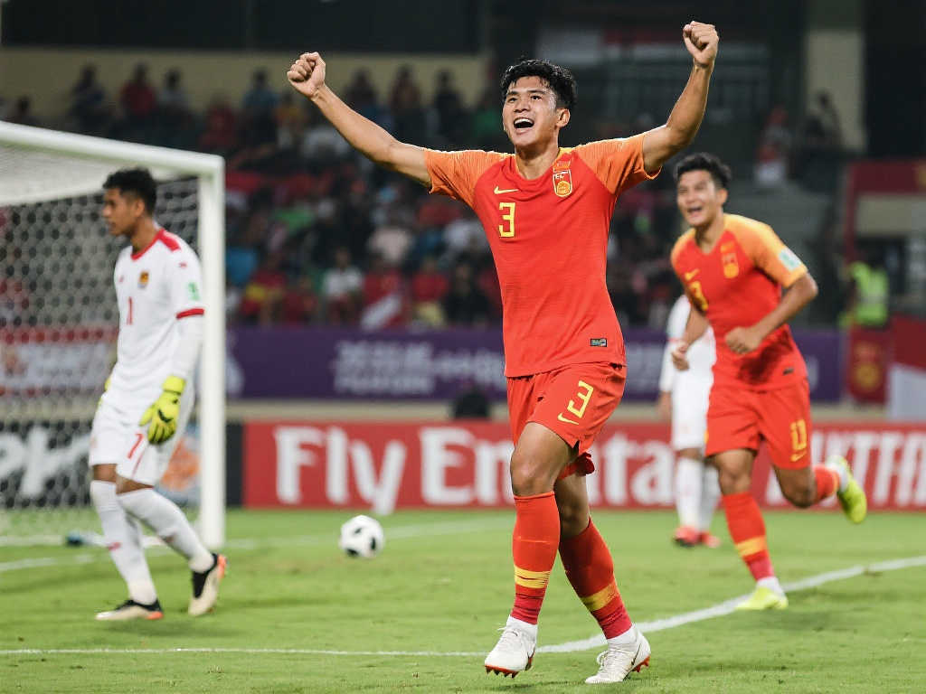 国足未战印尼先传捷报，接连喜讯引爆热议